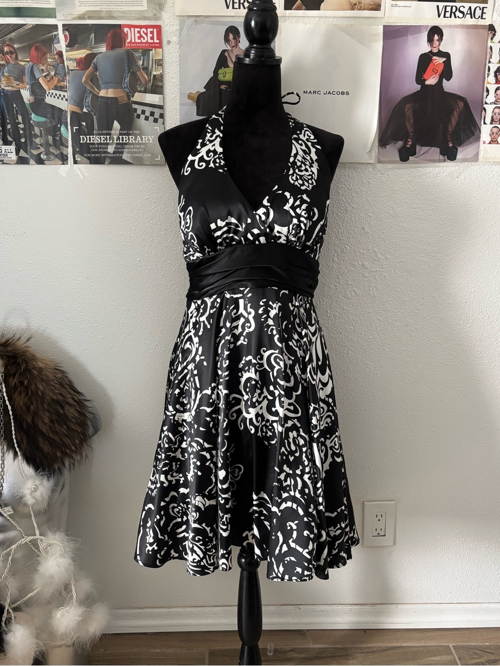 Y2K Betsy & Adam Black by Linda Bernell  Halter A-Line Dress